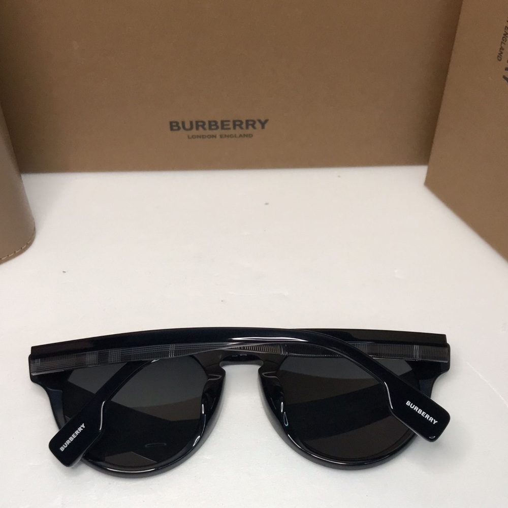 New - 💯 Original  BURBERRY BE4359 REID Black  Round  sunglasses - Picture 10 of 12